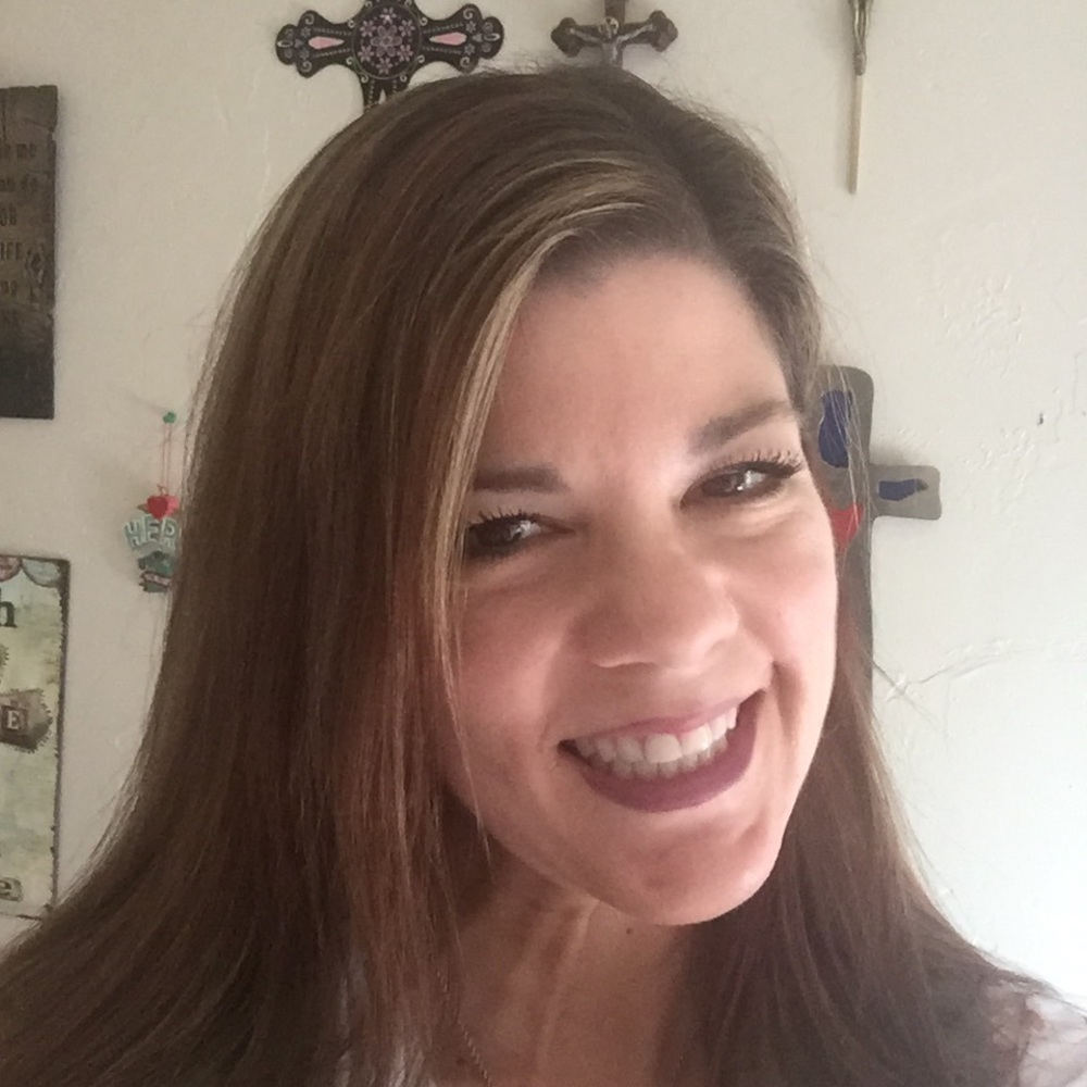 Meet your Posher, Jennifer